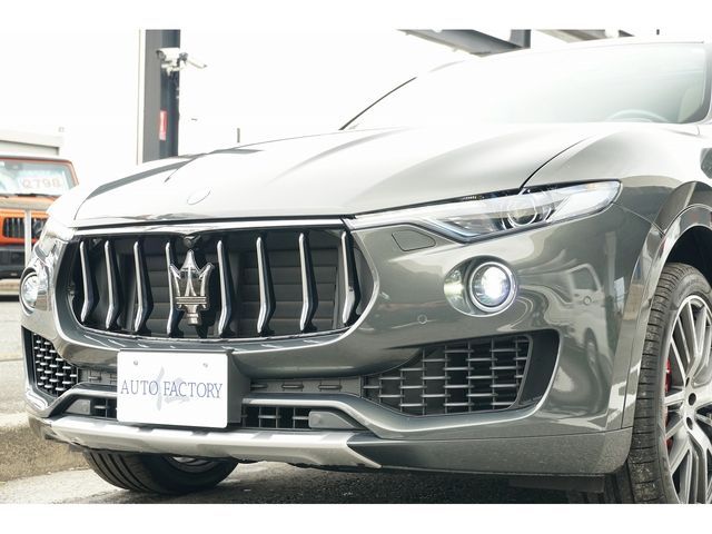 MASERATI LEVANTE 2017 Image 31