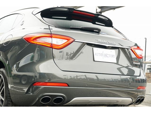 MASERATI LEVANTE 2017 Image 31