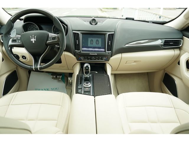 MASERATI LEVANTE 2017 Image 31