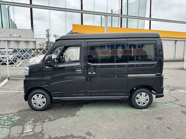 DAIHATSU ATRAI VAN 4WD 2022 Image 31