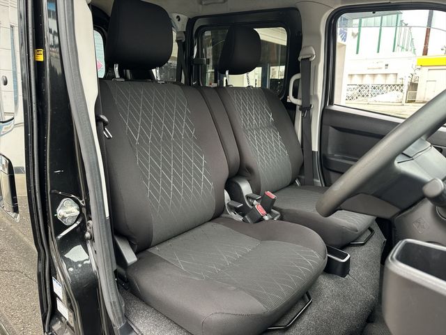 DAIHATSU ATRAI VAN 4WD 2022 Image 31