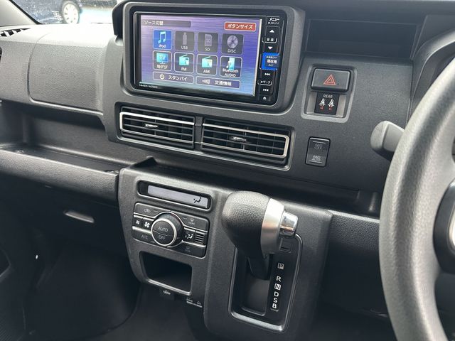 DAIHATSU ATRAI VAN 4WD 2022 Image 31