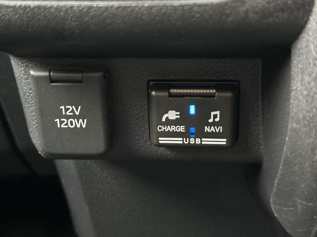 DAIHATSU ATRAI VAN 4WD 2022 Image 31