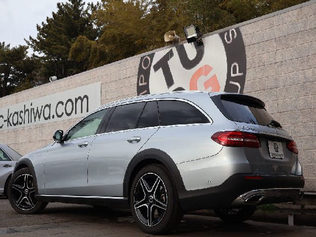 MERCEDES BENZ E CLAS 2021 Image 31