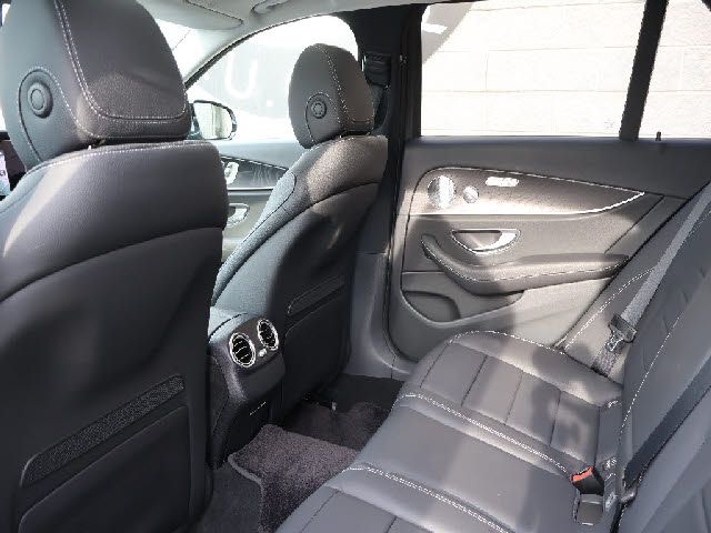 MERCEDES BENZ E CLAS 2021 Image 31