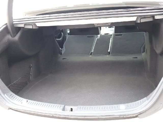 MERCEDES BENZ E CLAS 2023 Image 31