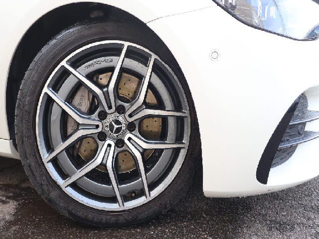 MERCEDES BENZ E CLAS 2023 Image 31