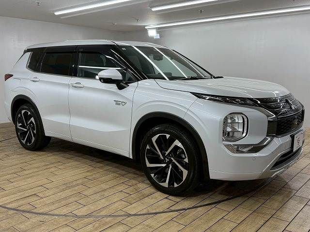 MITSUBISHI OUTLANDER PHEV 2022 Image 31