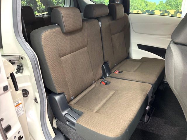 TOYOTA SIENTA 2017 Image 31