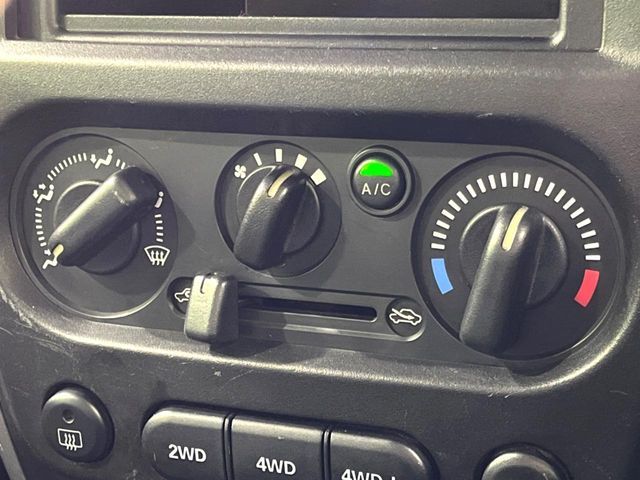 SUZUKI JIMNY 4WD 2017 Image 31