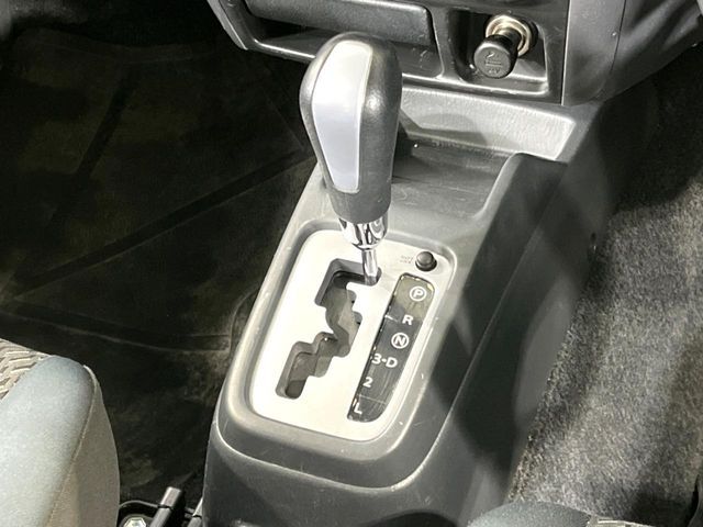 SUZUKI JIMNY 4WD 2017 Image 31