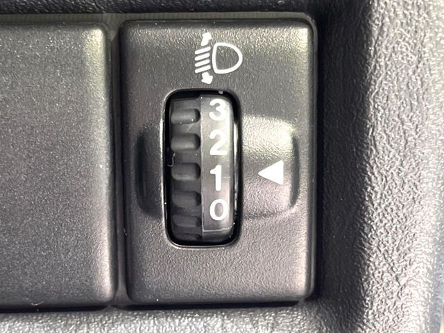 SUZUKI JIMNY 4WD 2017 Image 31