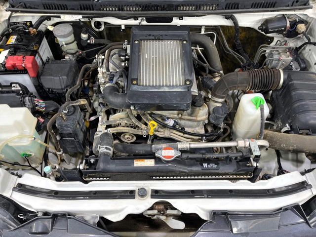 SUZUKI JIMNY 4WD 2017 Image 31