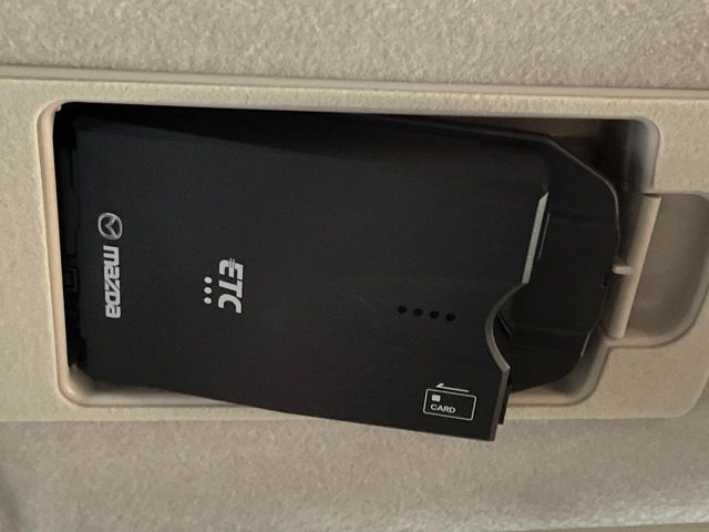 MAZDA DEMIO 2016 Image 31