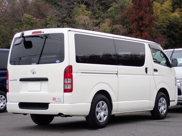 TOYOTA REGIUSACE VAN 1.25T 2019 Image 31