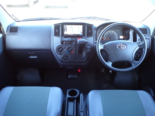 TOYOTA TOWNACE VAN 4WD 2019 Image 31