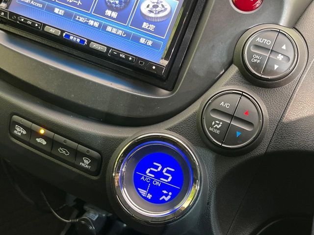 HONDA FIT HYBRID 2013 Image 31