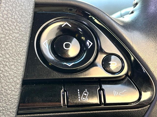 TOYOTA PRIUS 2019 Image 31