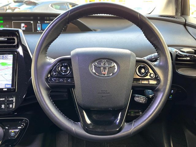 TOYOTA PRIUS 2019 Image 31