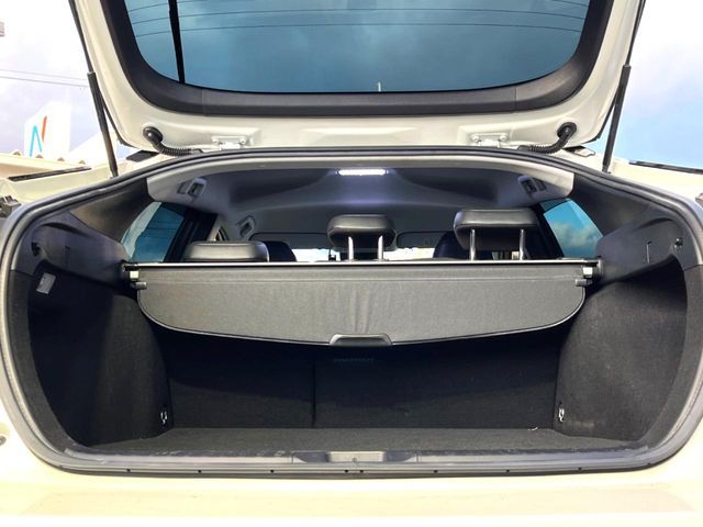 TOYOTA PRIUS 2019 Image 31