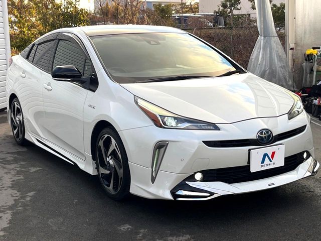 TOYOTA PRIUS 2019 Image 31