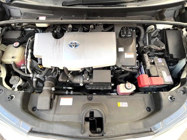 TOYOTA PRIUS 2019 Image 31