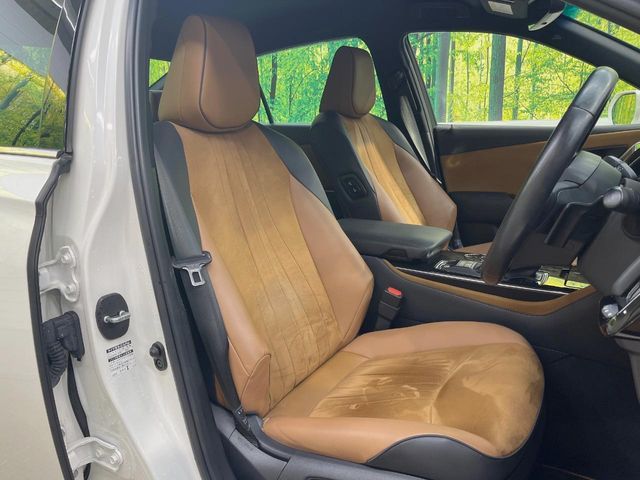 TOYOTA CROWN SEDAN HYBRID 2019 Image 31