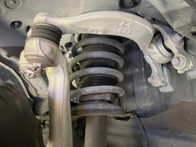 TOYOTA CROWN SEDAN HYBRID 2019 Image 31