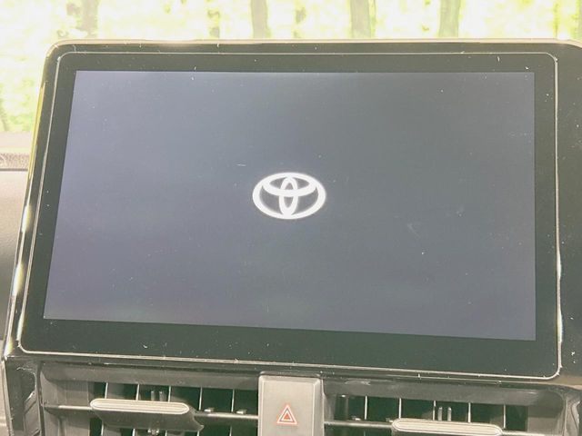 TOYOTA VOXY HYBRID 2023 Image 31