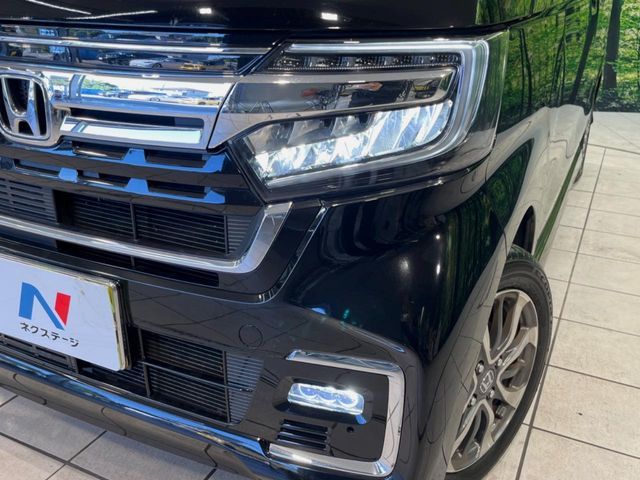 HONDA N BOX CUSTOM 2023 Image 31