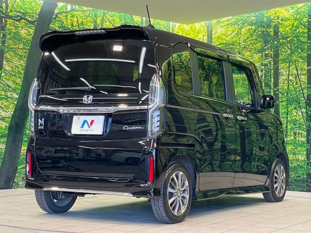 HONDA N BOX CUSTOM 2023 Image 31