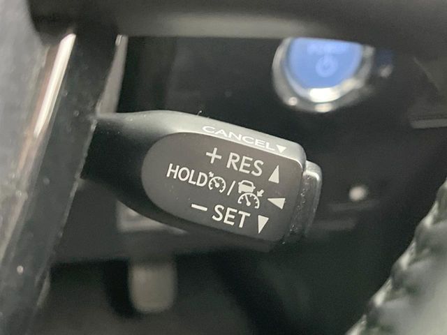 TOYOTA PRIUS 2019 Image 31