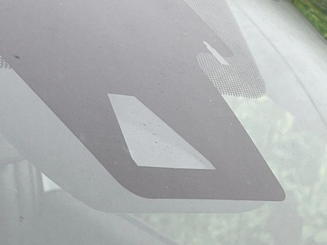 TOYOTA C-HR 2017 Image 31