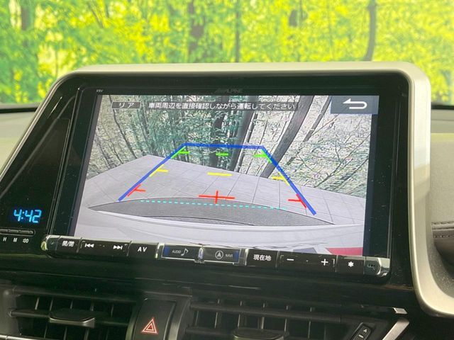 TOYOTA C-HR 2017 Image 31