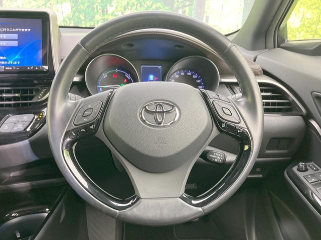 TOYOTA C-HR 2017 Image 31