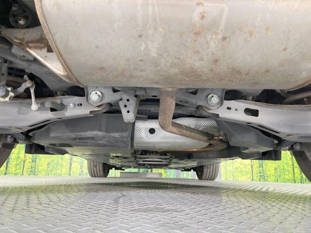 TOYOTA C-HR 2017 Image 31