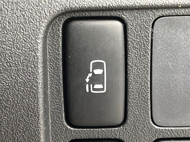 DAIHATSU TANTO CUSTOM 2012 Image 31