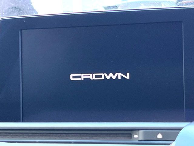 TOYOTA CROWN SEDAN HYBRID 2018 Image 31