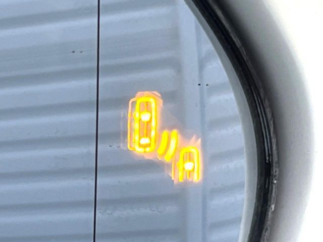 TOYOTA CROWN SEDAN HYBRID 2018 Image 31