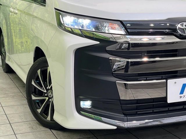 TOYOTA NOAH 2022 Image 31