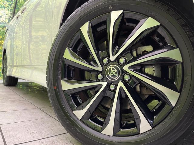 TOYOTA NOAH 2022 Image 31