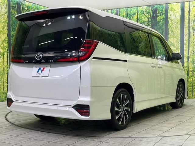 TOYOTA NOAH 2022 Image 31