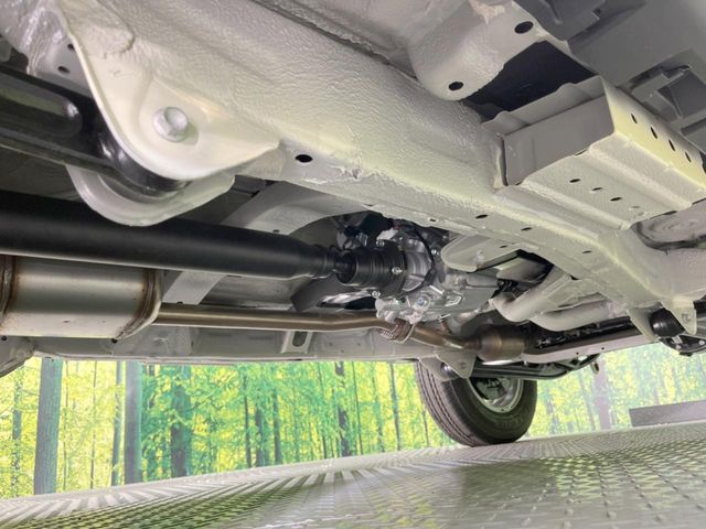 SUZUKI JIMNY NOMADE 2026 Image 31