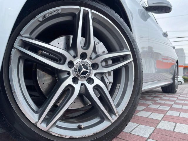 MERCEDES BENZ E CLAS 2018 Image 31