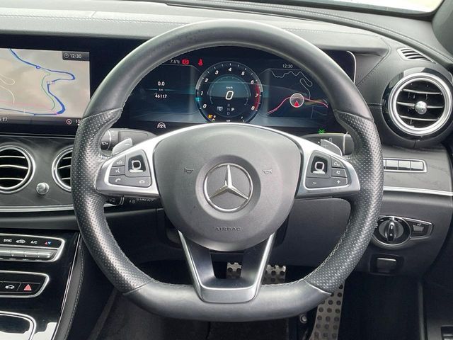MERCEDES BENZ E CLAS 2018 Image 31