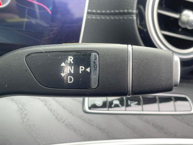 MERCEDES BENZ E CLAS 2018 Image 31