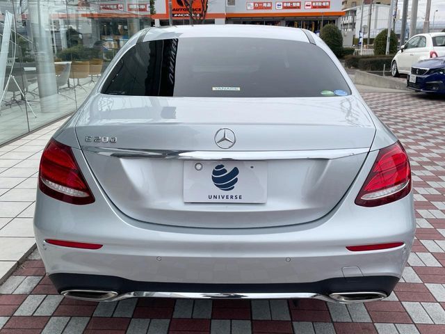 MERCEDES BENZ E CLAS 2018 Image 31