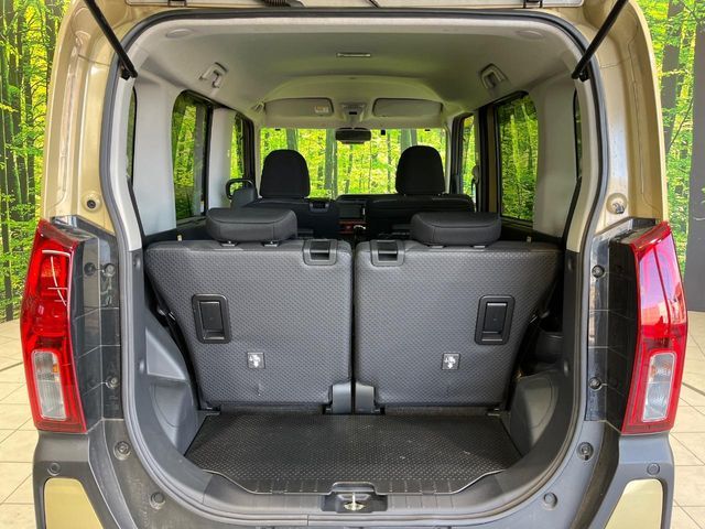 DAIHATSU TANTO FAN CROSS 2022 Image 31