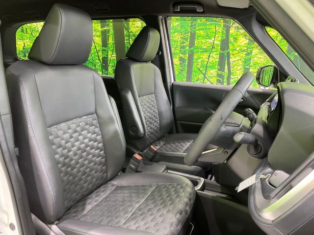 TOYOTA VOXY HYBRID 2024 Image 31