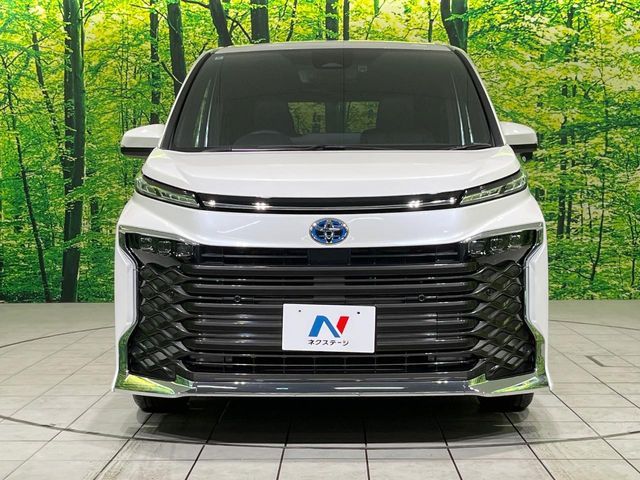 TOYOTA VOXY HYBRID 2024 Image 31